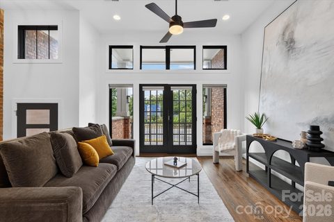 2727 N Brevard Street pending townhome in The Arts District, Charlotte, NC