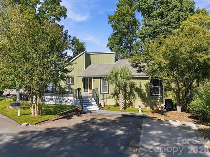 9071 Tulagi Court active home in Tega Cay, Tega Cay, SC
