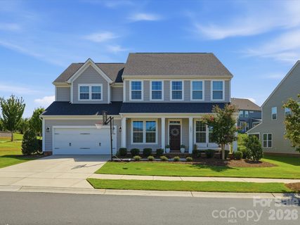 1001 Vettura Court active home in Millbridge, Waxhaw, NC