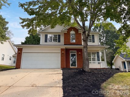 1159 Tufton Place active home in Oak Park, Concord, NC