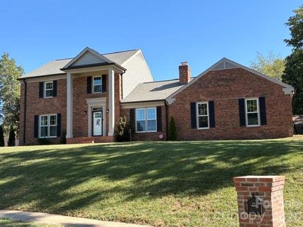 241 Linville Drive active home in Sardis Plantation, Matthews, NC