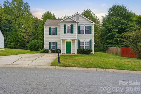 9306 Tiger Lily Lane active home in Turtle Rock, Charlotte, NC