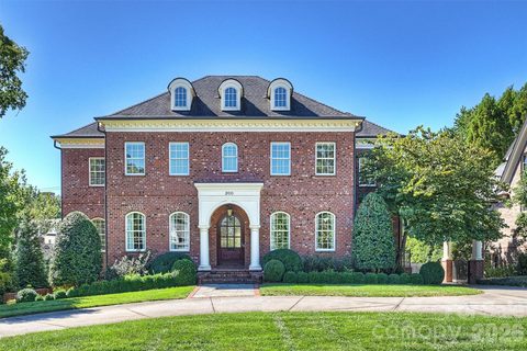 200 Huntley Place pending home in Eastover, Charlotte, NC