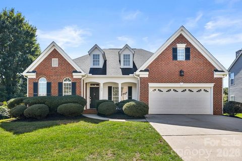 109 Coronilla Road active home in Winslow Bay, Mooresville, NC
