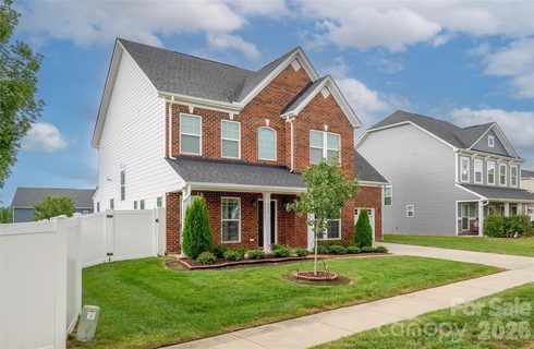13411 Quicksilver Lane active home in Vermillion, Huntersville, NC