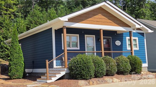 A home in Cedar Cliff Village