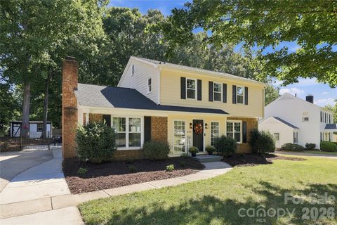 Homes in Wood Hollow, Matthews