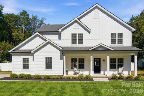 Mooreland Estates, Mooresville
