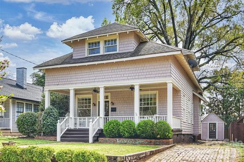 712 Sunnyside Avenue active home in Elizabeth, Charlotte, NC