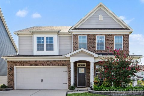8815 Mangfall Lane active home in Avondale, Indian Land, SC