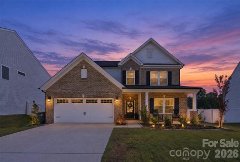 A home in Elizabeth Oaks
