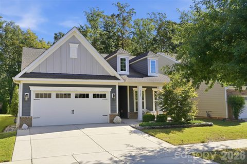 8122 Asher Chase Trail active home in Tree Tops, Lancaster, SC