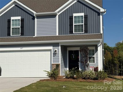 Previously sold for $404,000