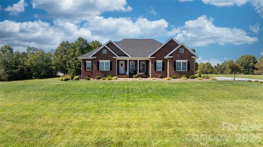 66 Hawks Ridge active home in Isaac Creek Estates, Hickory, NC