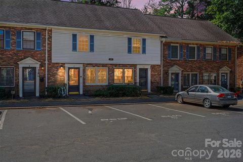 6440 Old Pineville Road active condo in Carriage House, Charlotte, NC