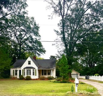 2205 Pennsylvania Avenue pending home in Royal Oaks, Kannapolis, NC