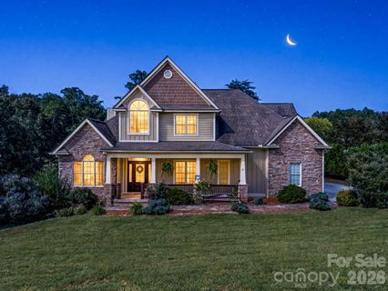 61 Mountain Shadows Drive