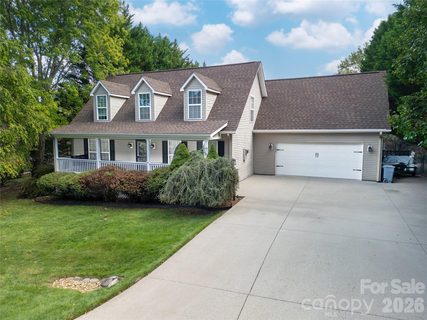 234 High Ridge Drive active home in High Ridge, Mills River, NC