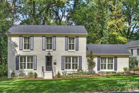 4138 Wall Street pending home in Collins Park, Charlotte, NC