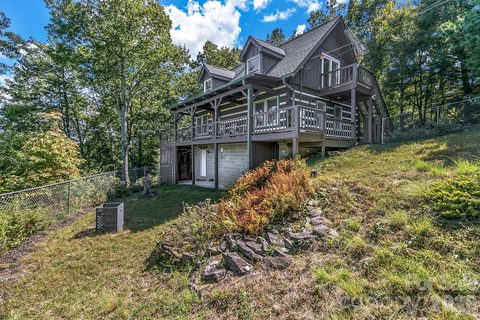 169 Laurel Creek Drive active home in Lace Falls, Hendersonville, NC