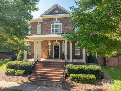 113 Ft William Avenue active home in Hawthorne, Belmont, NC
