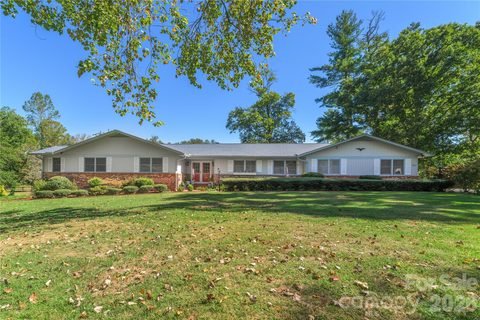 791 Crooked Creek Road pending home in Crooked Creek, Hendersonville, NC