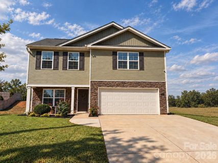 722 Hickory Point Drive active home in Hickory Ridge, Lexington, NC