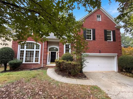 6306 Oxwynn Lane active home in Providence Commons, Charlotte, NC
