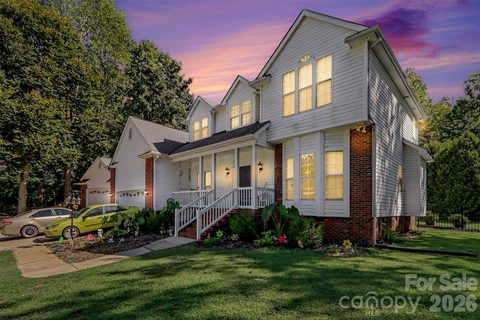 A home in Edgewood Estates
