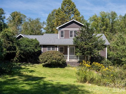 A home in Songbird Haven