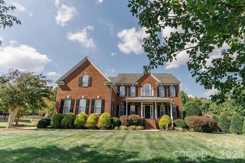 8341 Carly Lane active home in Stonebridge At Mint Hill, Mint Hill, NC
