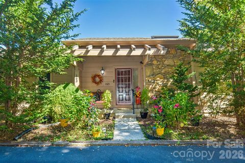 Homes in Country Ridge, Laurel Park