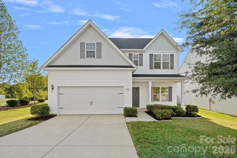 Homes in Paw Creek Village, Charlotte
