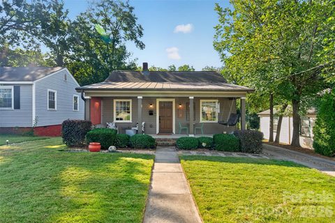 1727 Merriman Avenue active home in Wilmore, Charlotte, NC