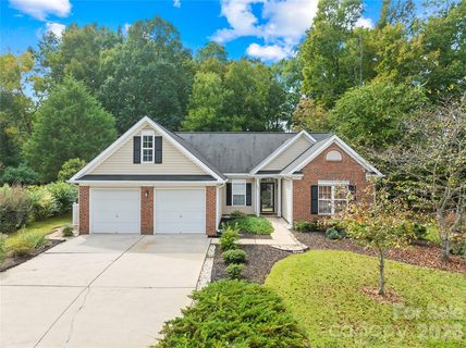 9521 Foggy Meadow Road active home in Eastfield, Charlotte, NC