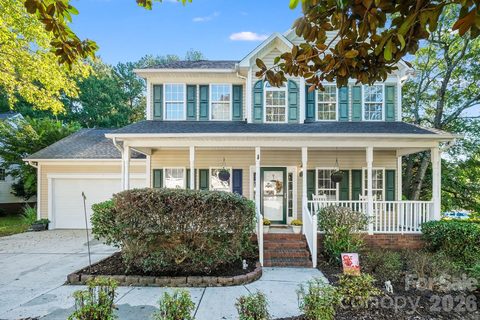 2795 Island Point Drive pending home in Riverwalk, Concord, NC