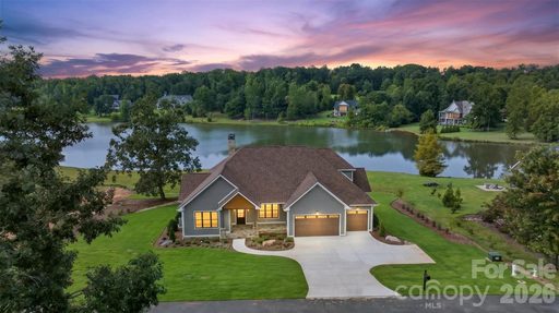 966 Mapleton Lane active home in Derbyshire, Columbus, NC