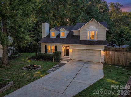 5418 Groveton Court active home in Farmington, Charlotte, NC