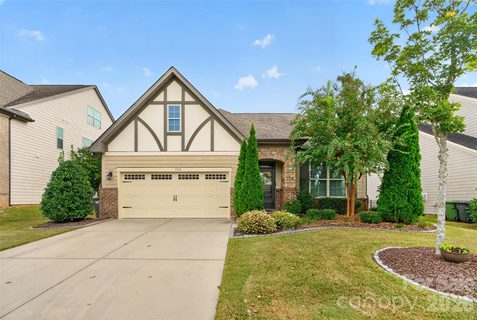 17511 Austins Creek Drive active home in The Palisades, Charlotte, NC