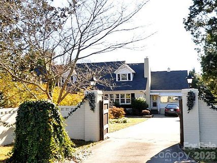 5300 Sardis Road sold home in Mammoth Oaks, Charlotte, NC