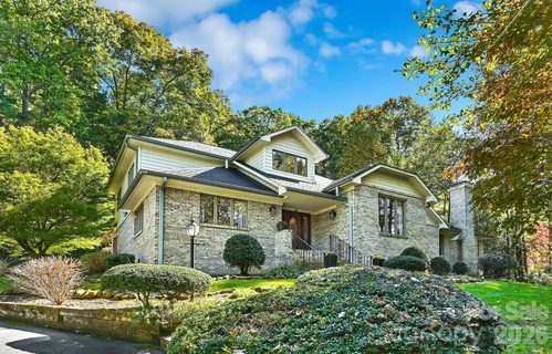 Homes in Flat Rock Lakes, Hendersonville