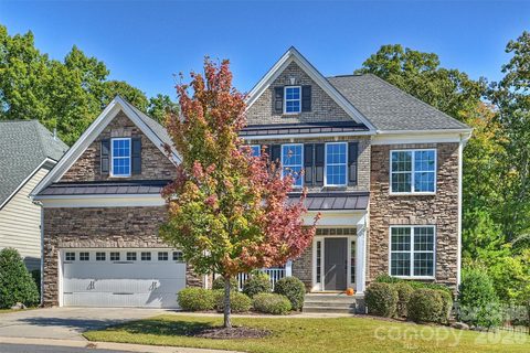 4006 Brandywine Terrace active home in Bent Creek, Lancaster, SC
