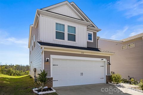 333 Hyssop Court active home in Anniston Chase, Fort Mill, SC