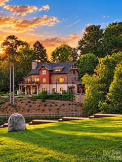 8270 Catawba Cove Drive
