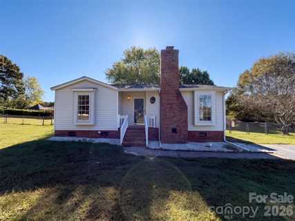 1815 Gray Bark Drive active home in Northwood Acres, Gastonia, NC