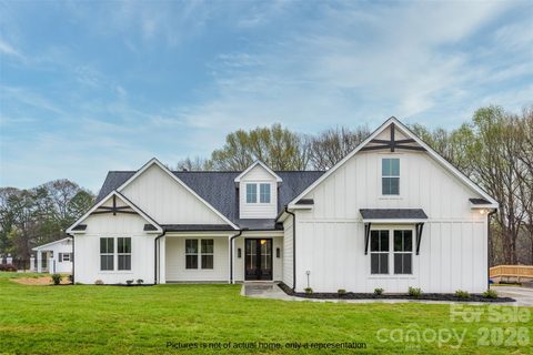 Gibbs Cove, Mooresville