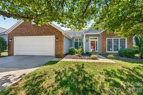 17214 Chardonnay Court pending home in Bordeaux At Vineyard Point, Cornelius, NC