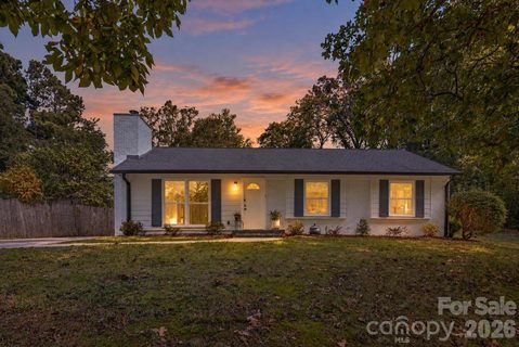 721 Rome Court active home in Madison Park, Charlotte, NC