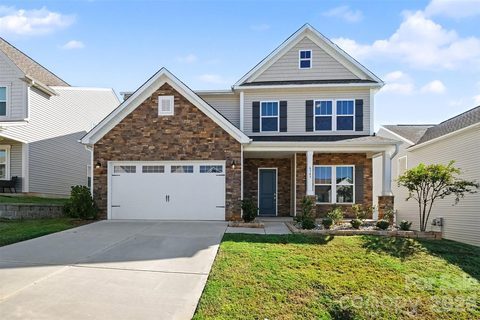 6343 Clarisse Drive active home in Haven At Rocky River, Concord, NC