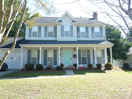 3716 Nw Winterberry Court active home in Weddington Woods, Concord, NC